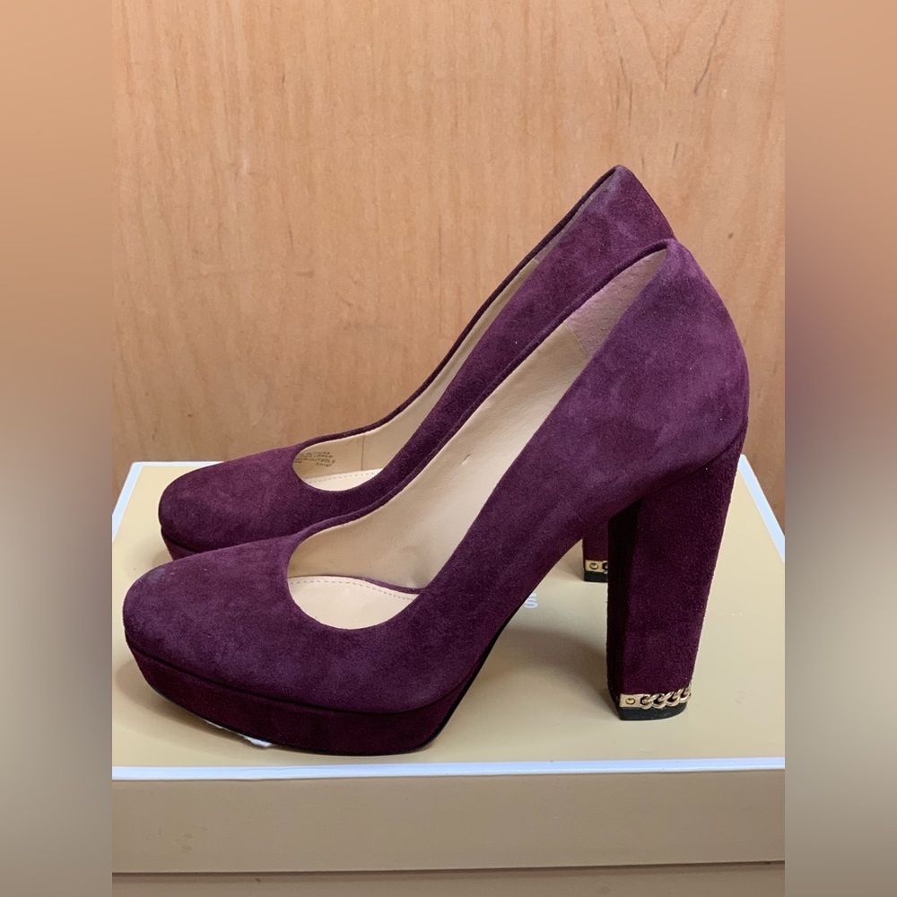 Michael Kors Elegant Plum Suede Platform Heels.    Size-6M - Picture 3 of 8